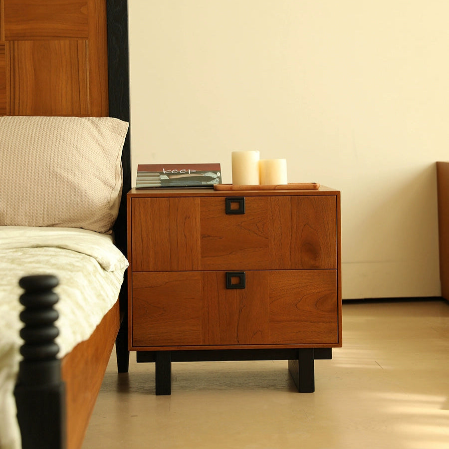 Medieval solid wood bedside table retro solid wood side cabinet bedroom decoration