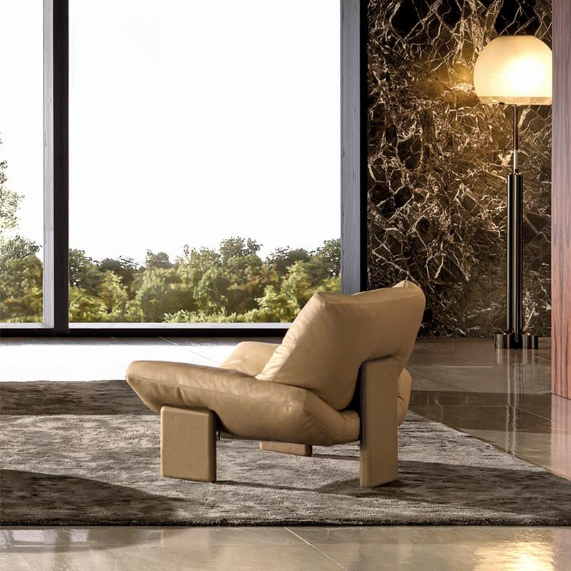 Single sofa minimalist designer creative personality medieval fabric sofa chair living room leather fabric chair